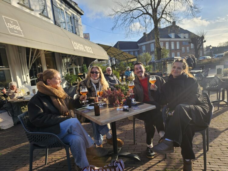 Winterfestival Ommen – een dag vol licht en gezelligheid Winterfestival Ommen – een dag vol licht en gezelligheid